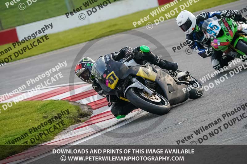 donington no limits trackday;donington park photographs;donington trackday photographs;no limits trackdays;peter wileman photography;trackday digital images;trackday photos